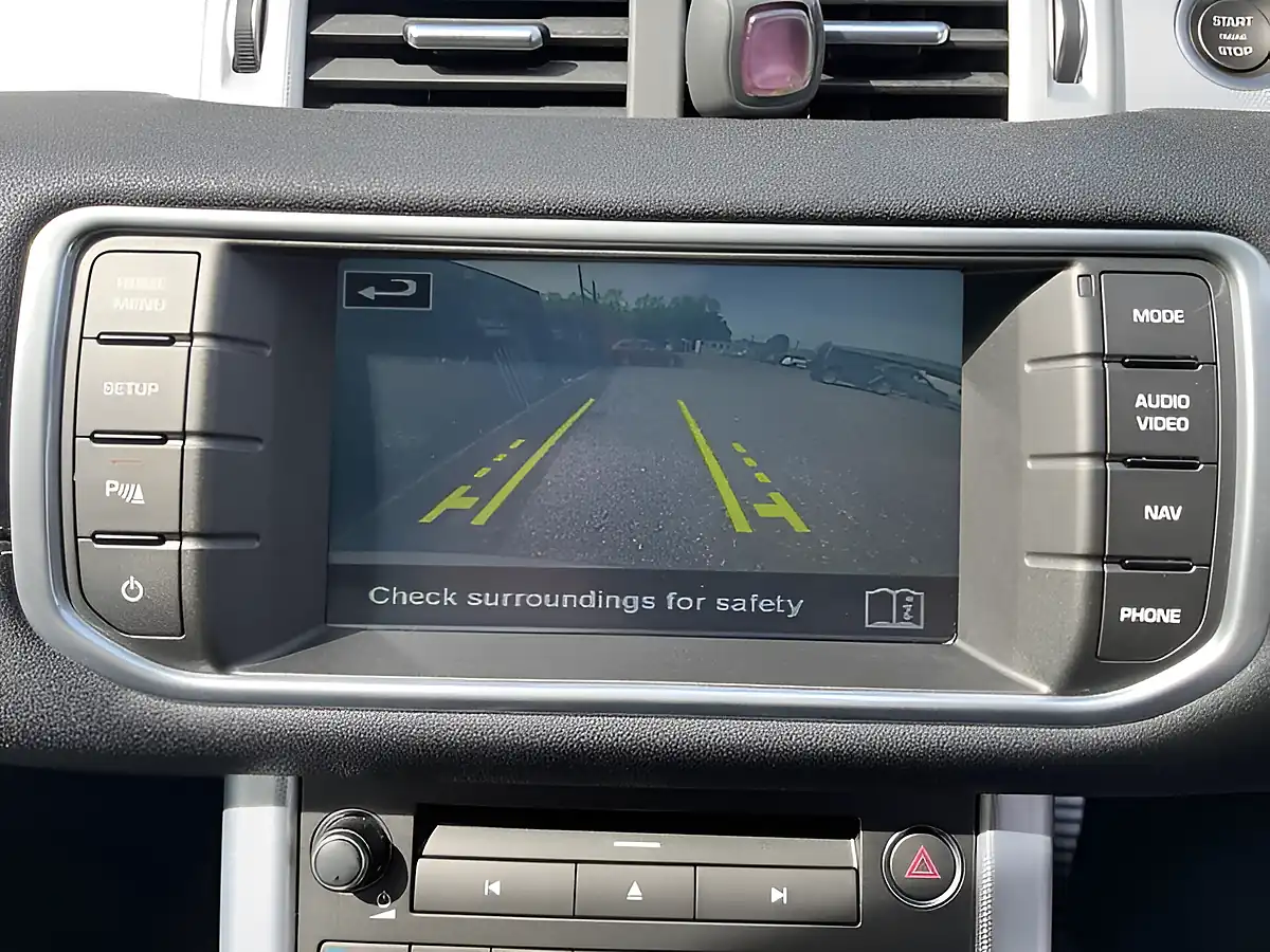 Used 2014 Land Rover Range Rover Evoque Dynamic Grey - Interior and Exterior details 12