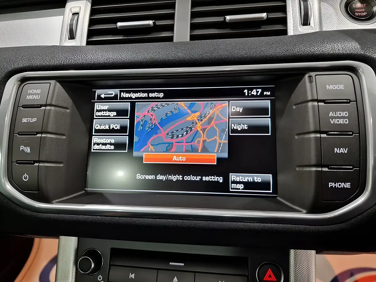 Used 2014 Land Rover Range Rover Evoque Dynamic Grey - Interior and Exterior details 13