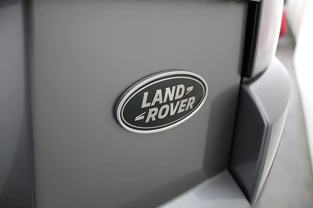 Used 2014 Land Rover Range Rover Evoque Dynamic Grey - Interior and Exterior details 10