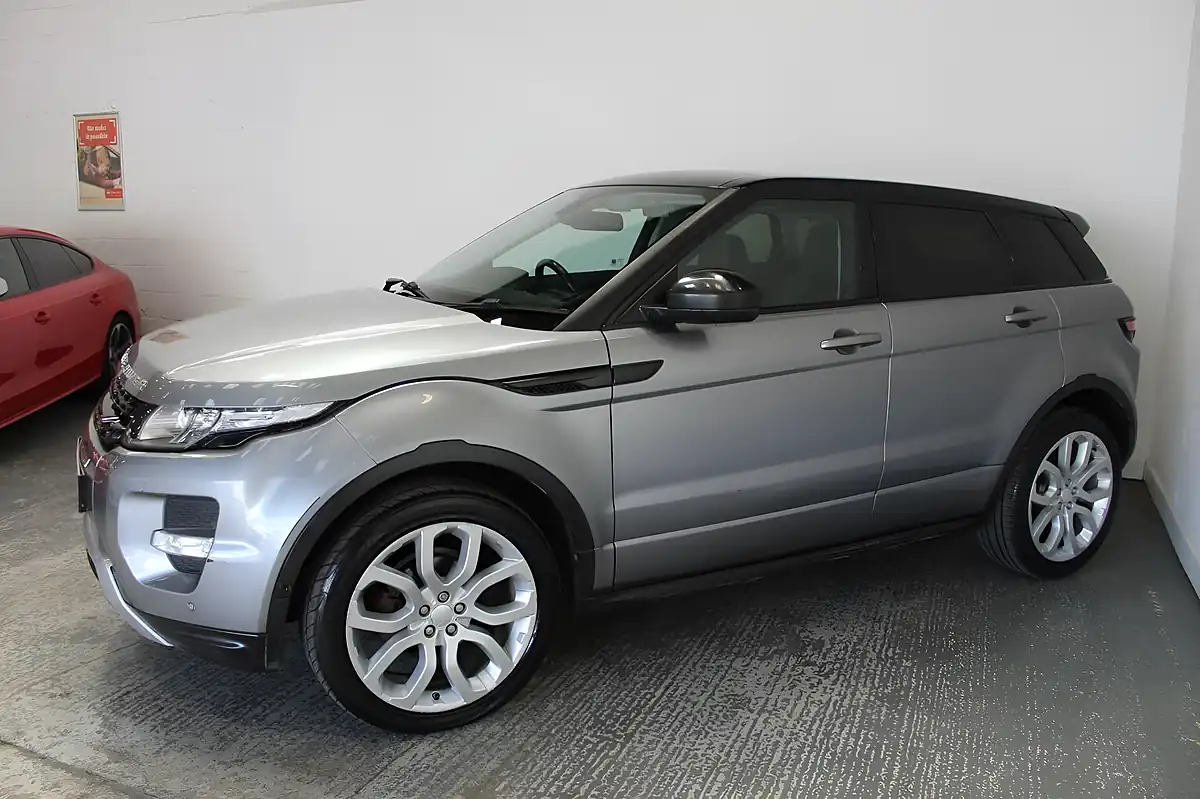 Used 2014 Land Rover Range Rover Evoque Dynamic Grey - Interior and Exterior details 4