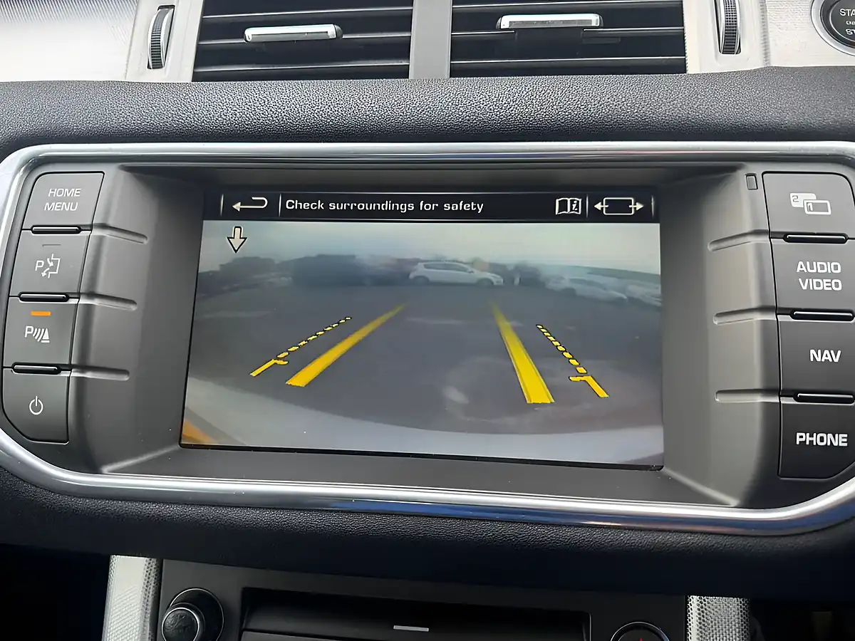 Used 2014 Land Rover Range Rover Evoque Dynamic Grey - Interior and Exterior details 7