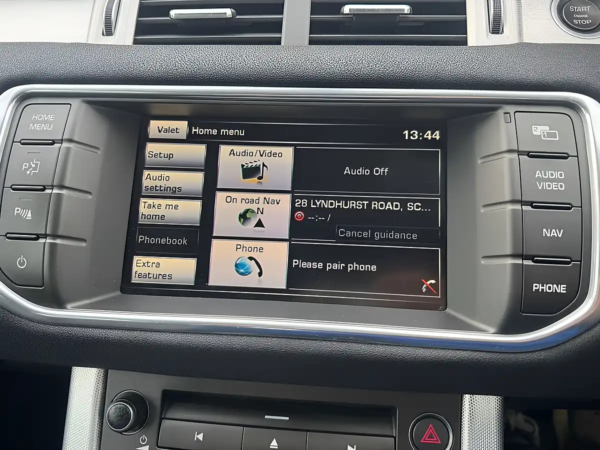 Used 2014 Land Rover Range Rover Evoque Dynamic Grey - Interior and Exterior details 8