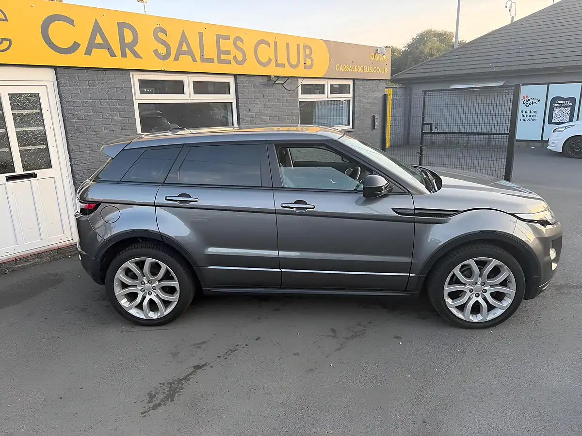 Used 2014 Land Rover Range Rover Evoque Dynamic Grey - Interior and Exterior details 14