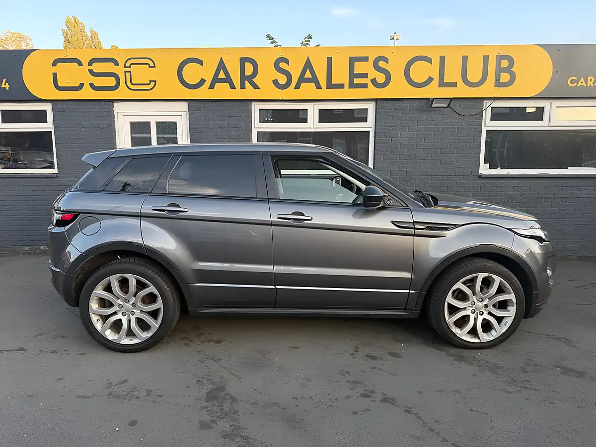 Used 2014 Land Rover Range Rover Evoque Dynamic Grey - Interior and Exterior details 3