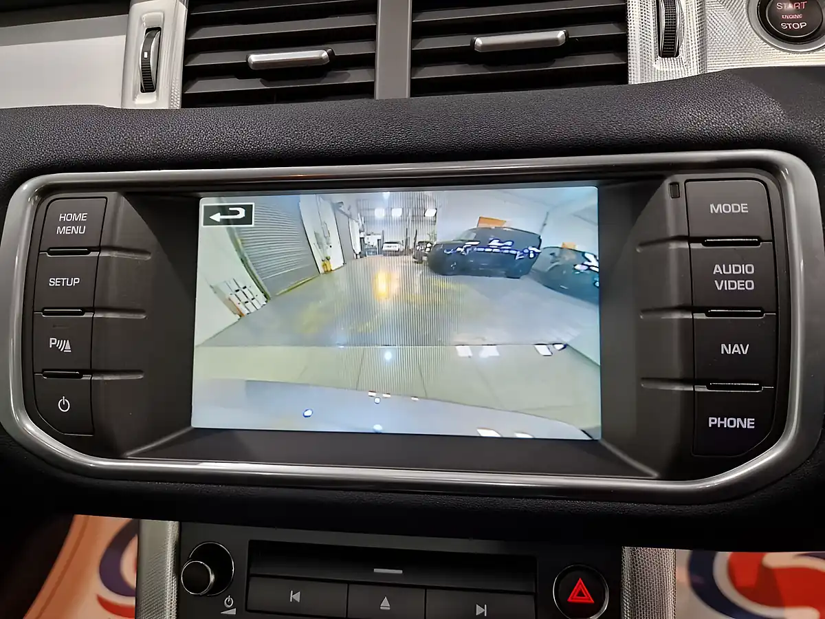 Used 2014 Land Rover Range Rover Evoque Dynamic Grey - Interior and Exterior details 14