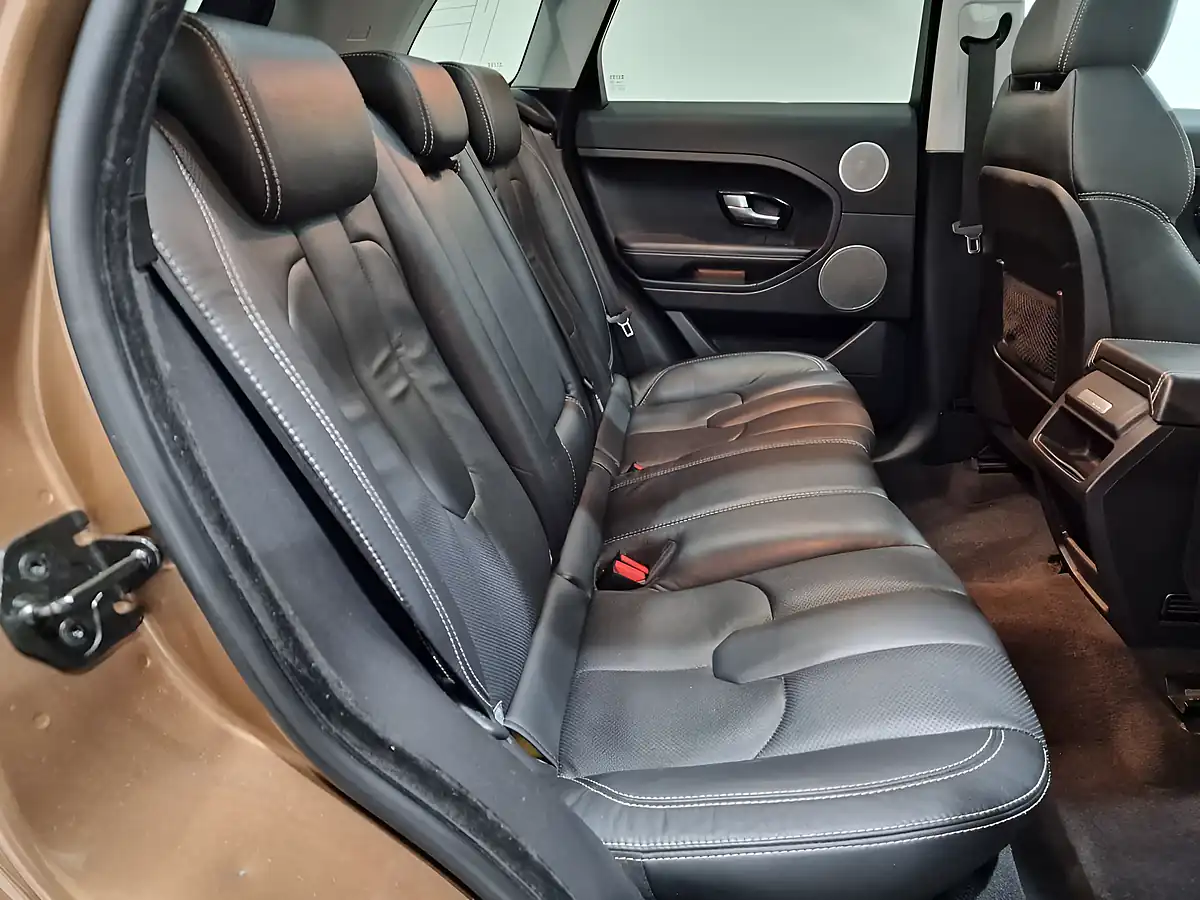 Used 2014 Land Rover Range Rover Evoque Dynamic Lux Bronze - Interior and Exterior details 12