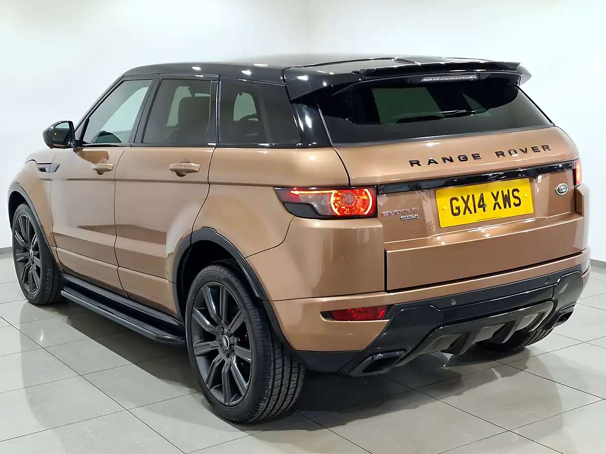Used 2014 Land Rover Range Rover Evoque Dynamic Lux Bronze - Interior and Exterior details 4