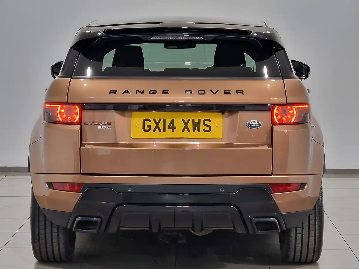 Used 2014 Land Rover Range Rover Evoque Dynamic Lux Bronze - Interior and Exterior details 5