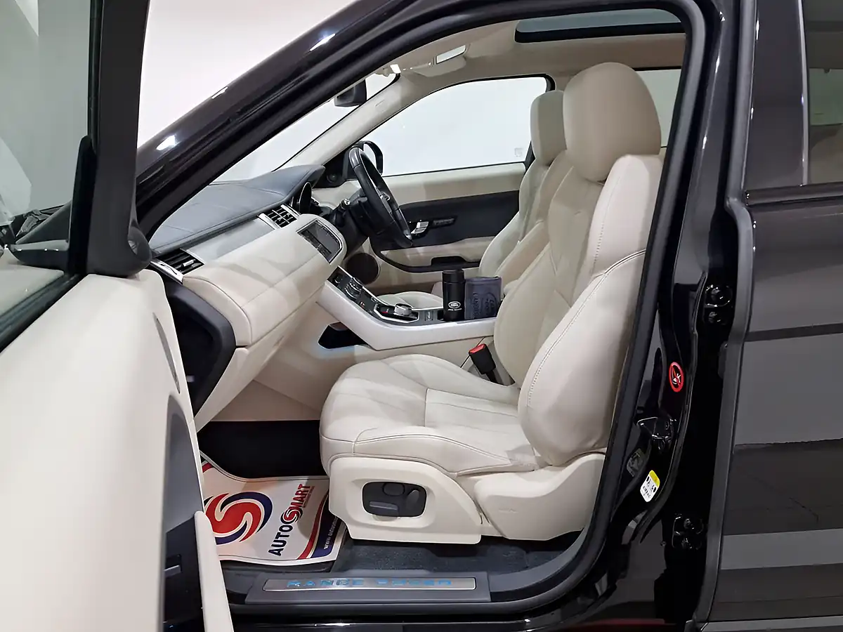 Used 2014 Land Rover Range Rover Evoque Dynamic Lux Limited Edition Black - Interior and Exterior details 10
