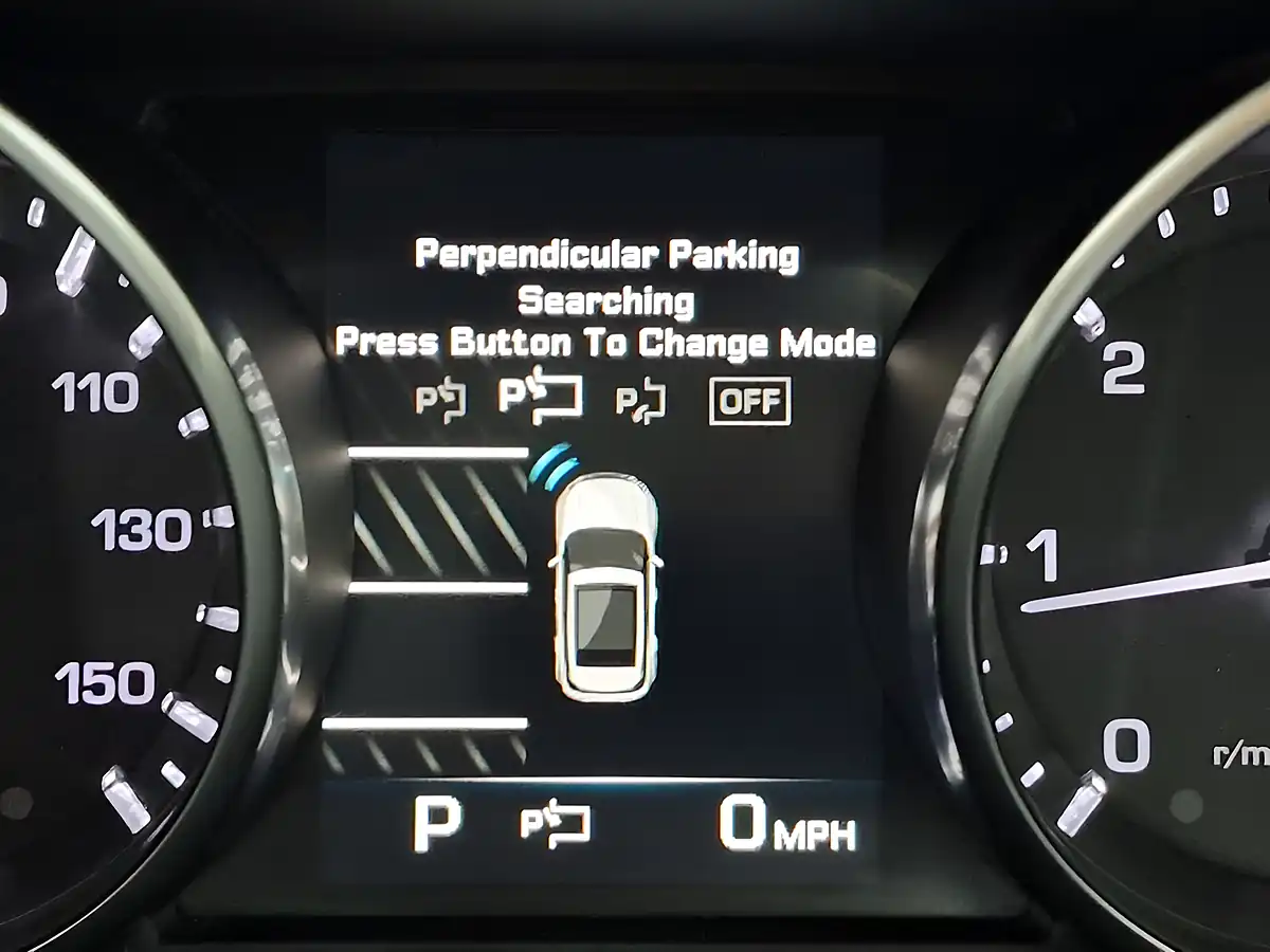 Used 2014 Land Rover Range Rover Evoque Dynamic Lux Limited Edition Black - Interior and Exterior details 16