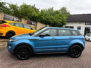 Used 2014 Land Rover Range Rover Evoque Dynamic Mauritius Blue - Interior and Exterior details 6