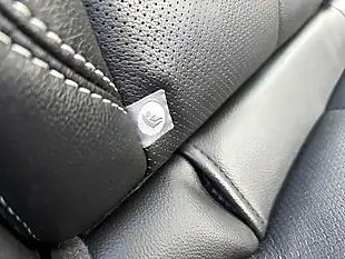 Used 2014 Land Rover Range Rover Evoque Dynamic Orkney Grey Metallic - Interior and Exterior details 18
