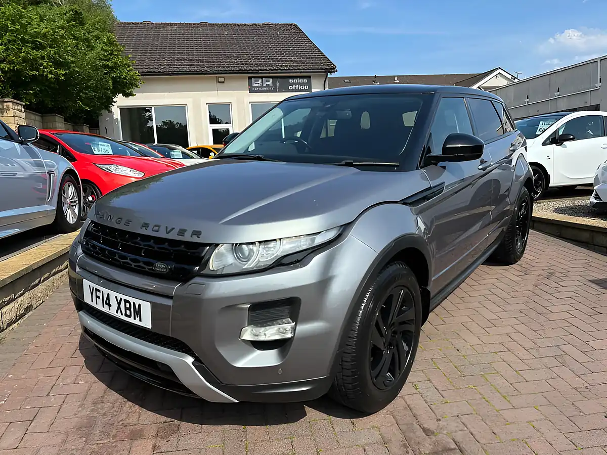 Used 2014 Land Rover Range Rover Evoque Dynamic Orkney Grey Metallic - Interior and Exterior details 4