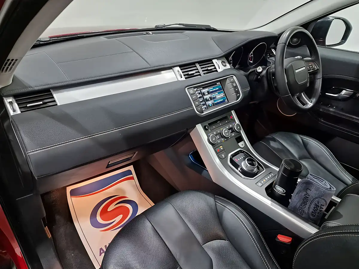 Used 2014 Land Rover Range Rover Evoque Dynamic Red - Interior and Exterior details 16