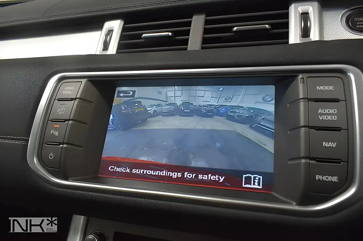 Used 2014 Land Rover Range Rover Evoque Dynamic Red - Interior and Exterior details 12