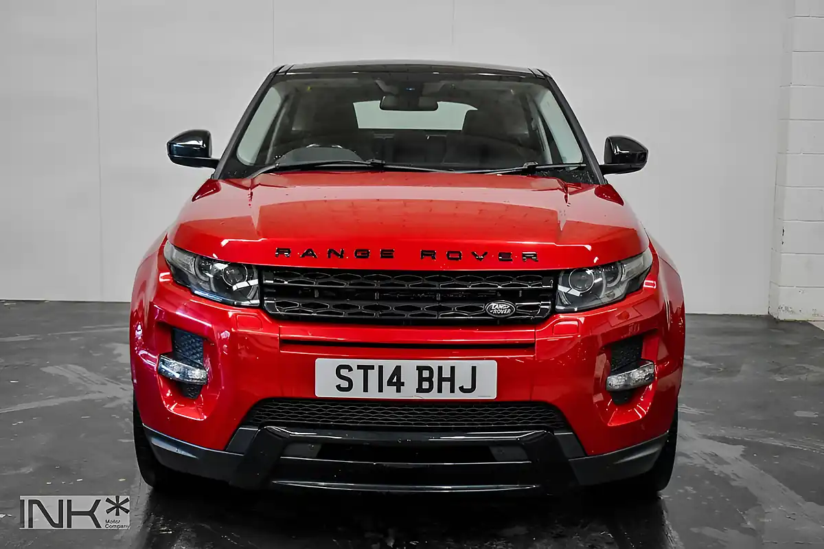 Used 2014 Land Rover Range Rover Evoque Dynamic Red - Interior and Exterior details 4