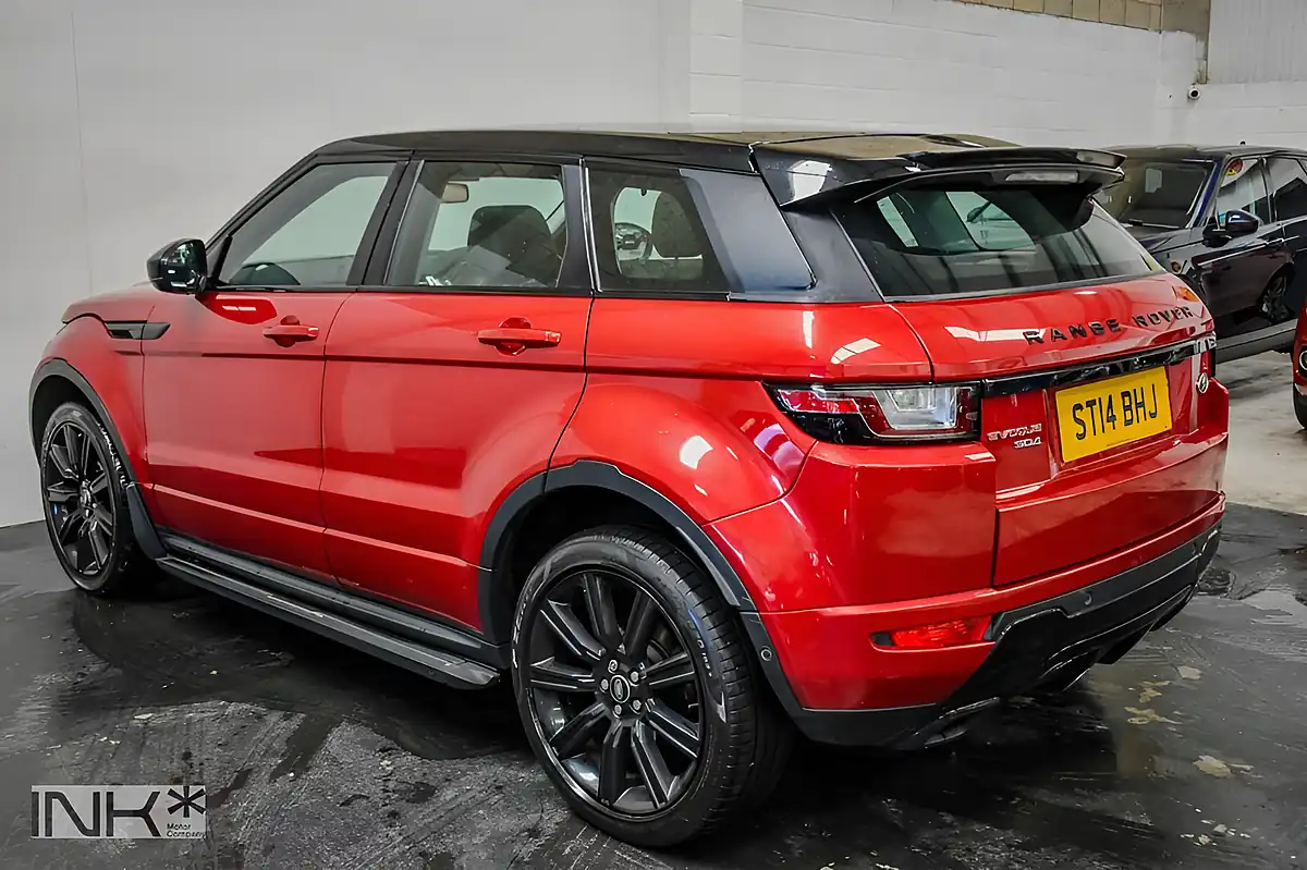 Used 2014 Land Rover Range Rover Evoque Dynamic Red - Interior and Exterior details 8