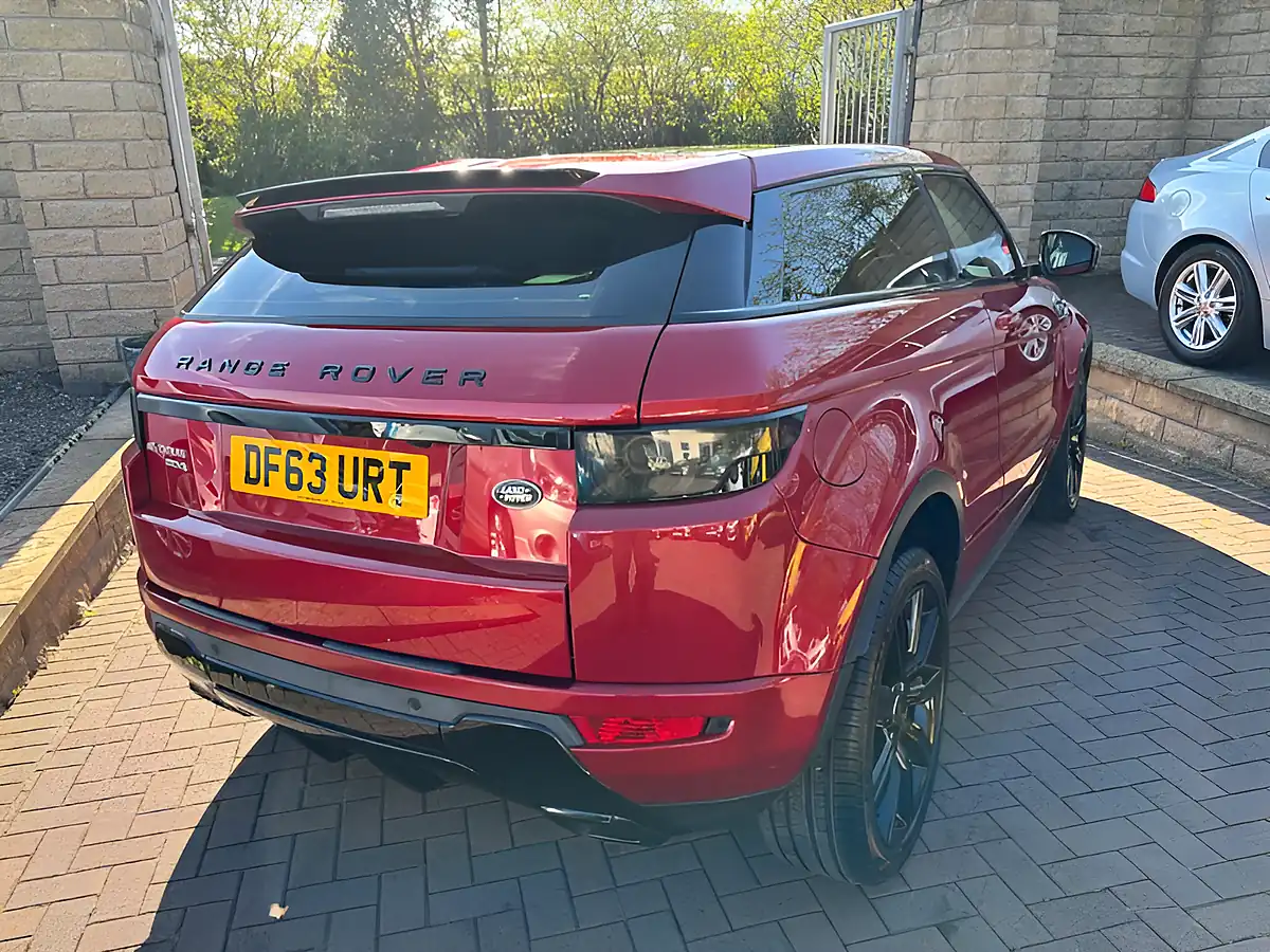 Used 2014 Land Rover Range Rover Evoque Dynamic Red - Interior and Exterior details 9