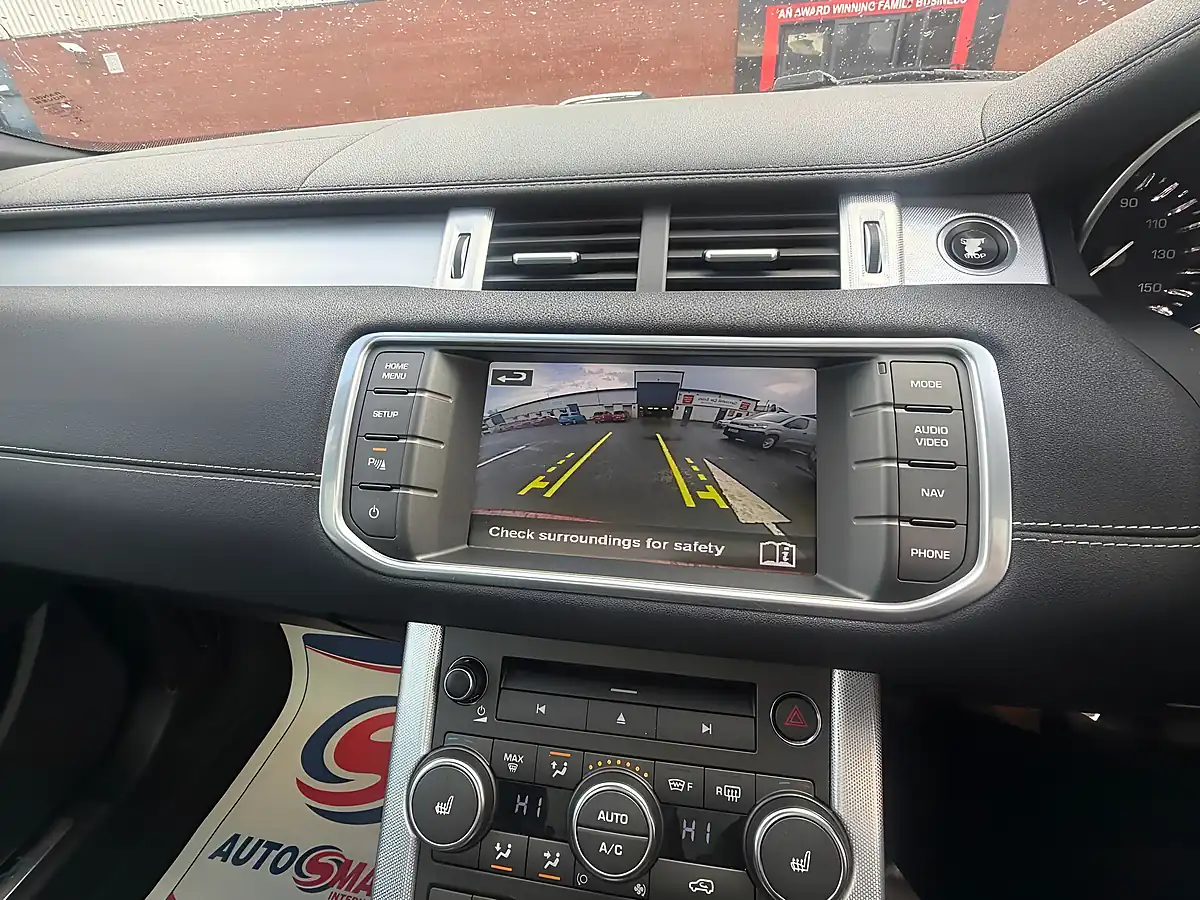 Used 2014 Land Rover Range Rover Evoque Dynamic Red - Interior and Exterior details 12