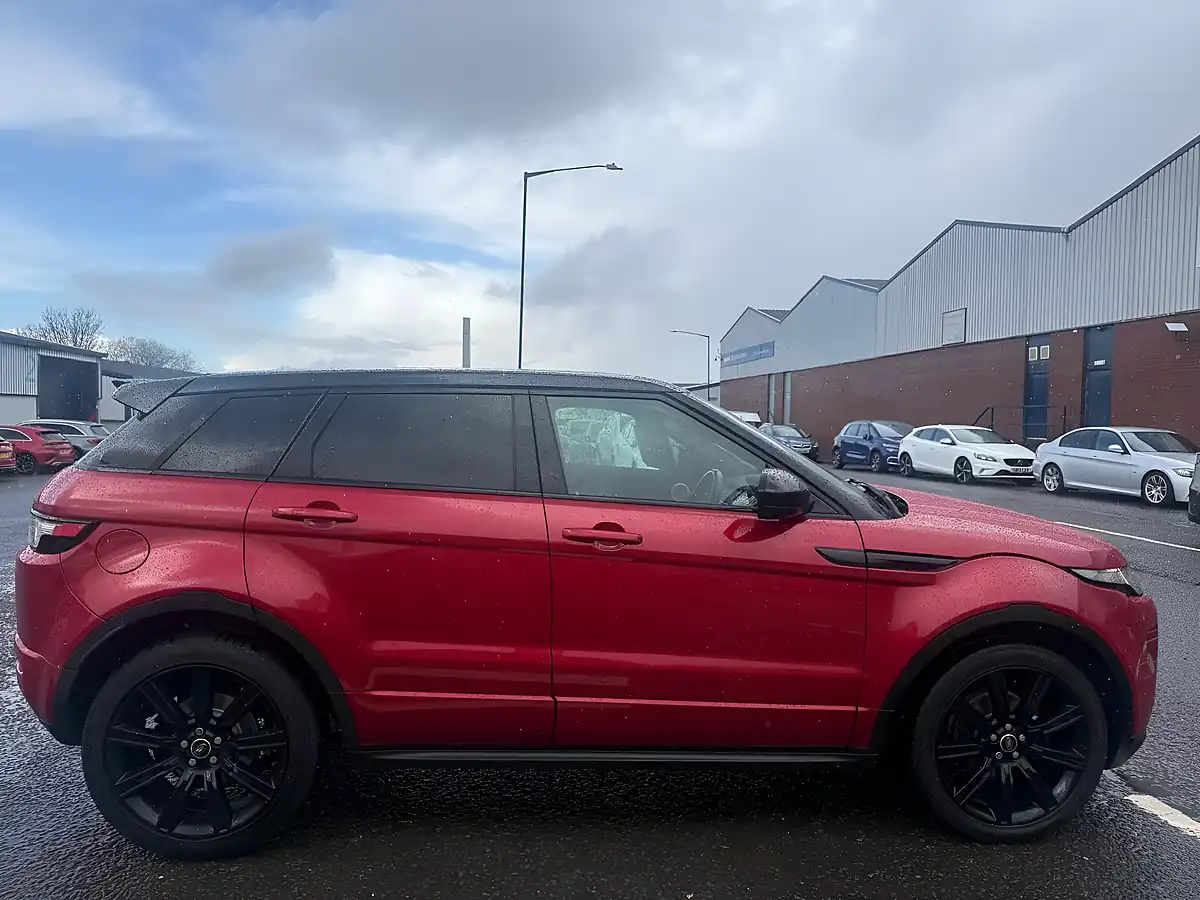 Used 2014 Land Rover Range Rover Evoque Dynamic Red - Interior and Exterior details 6