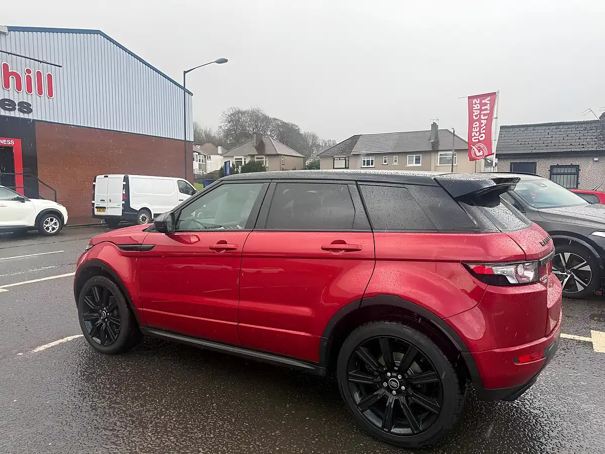 Used 2014 Land Rover Range Rover Evoque Dynamic Red - Interior and Exterior details 7