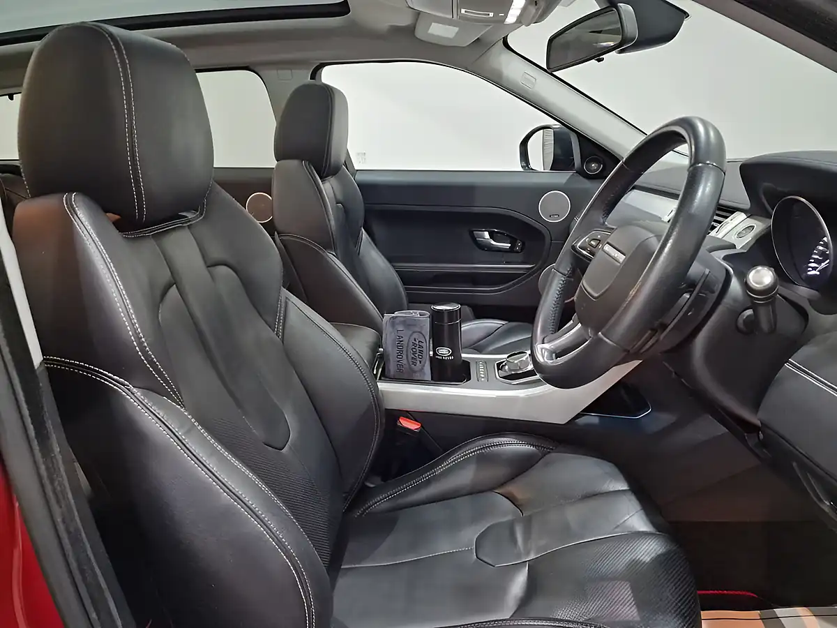 Used 2014 Land Rover Range Rover Evoque Dynamic Red - Interior and Exterior details 10