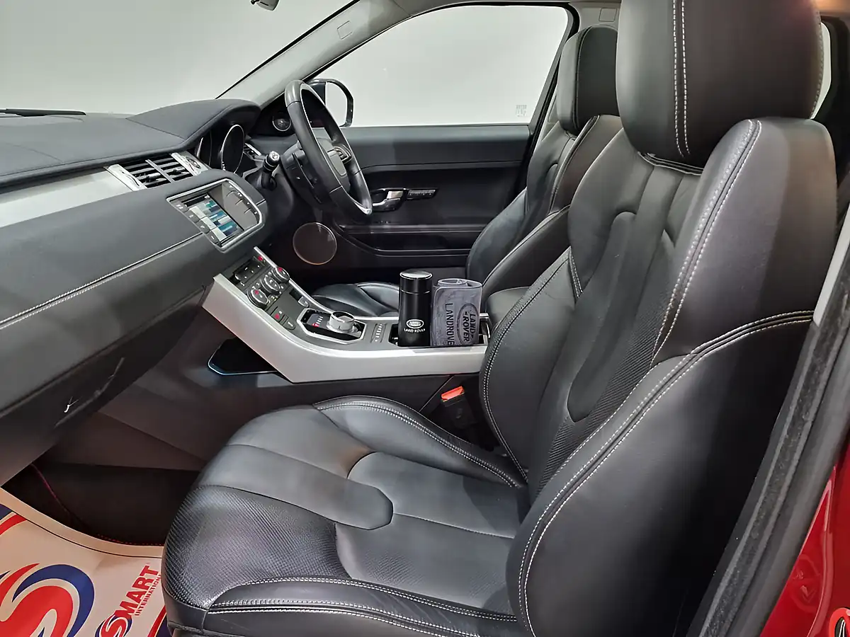 Used 2014 Land Rover Range Rover Evoque Dynamic Red - Interior and Exterior details 19