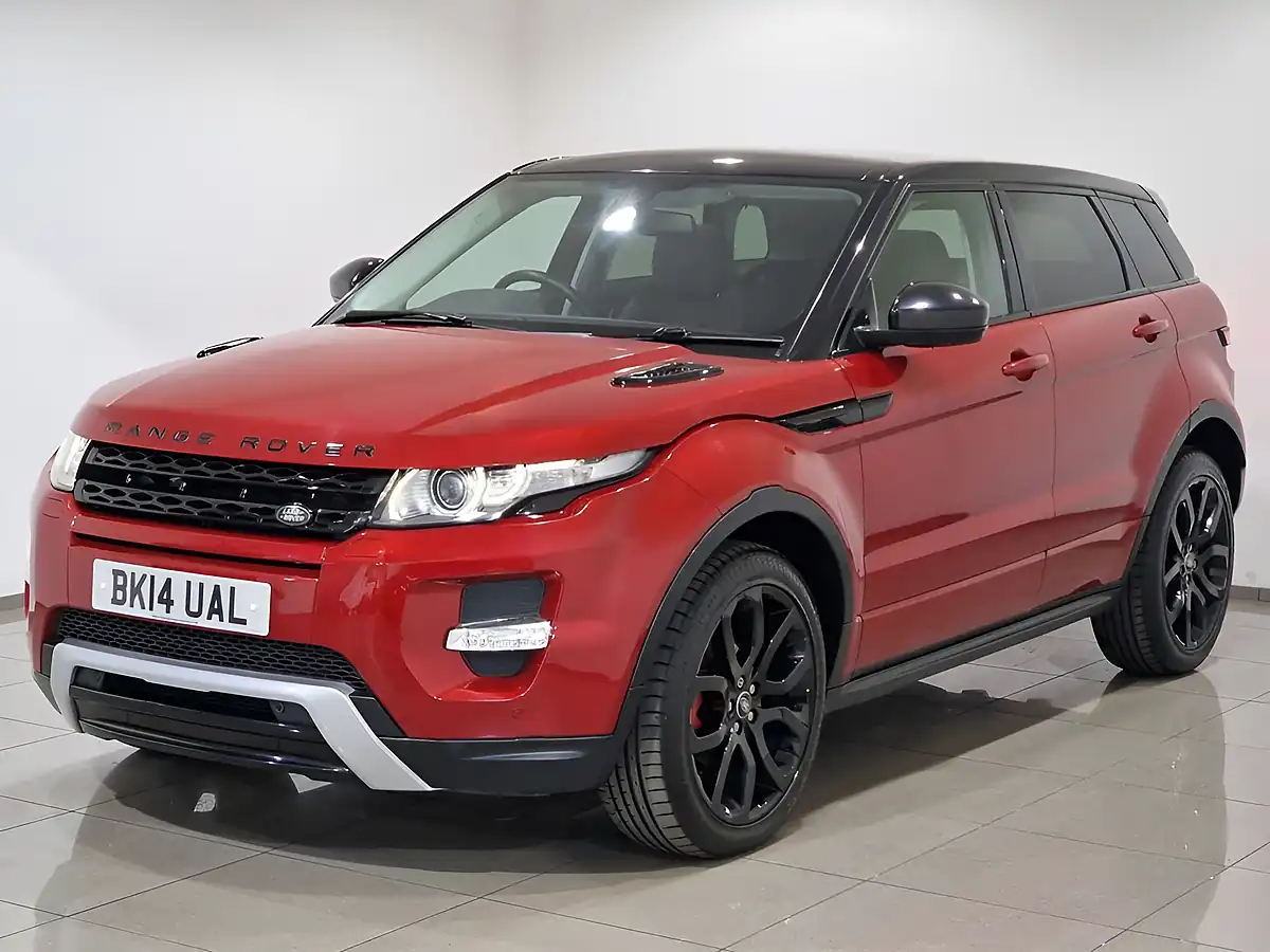 Used 2014 Land Rover Range Rover Evoque Dynamic Red - Interior and Exterior details 3