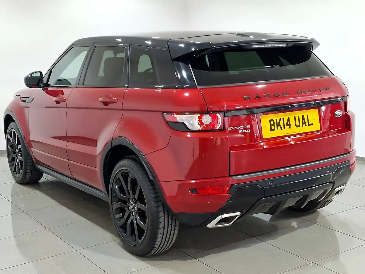 Used 2014 Land Rover Range Rover Evoque Dynamic Red - Interior and Exterior details 4