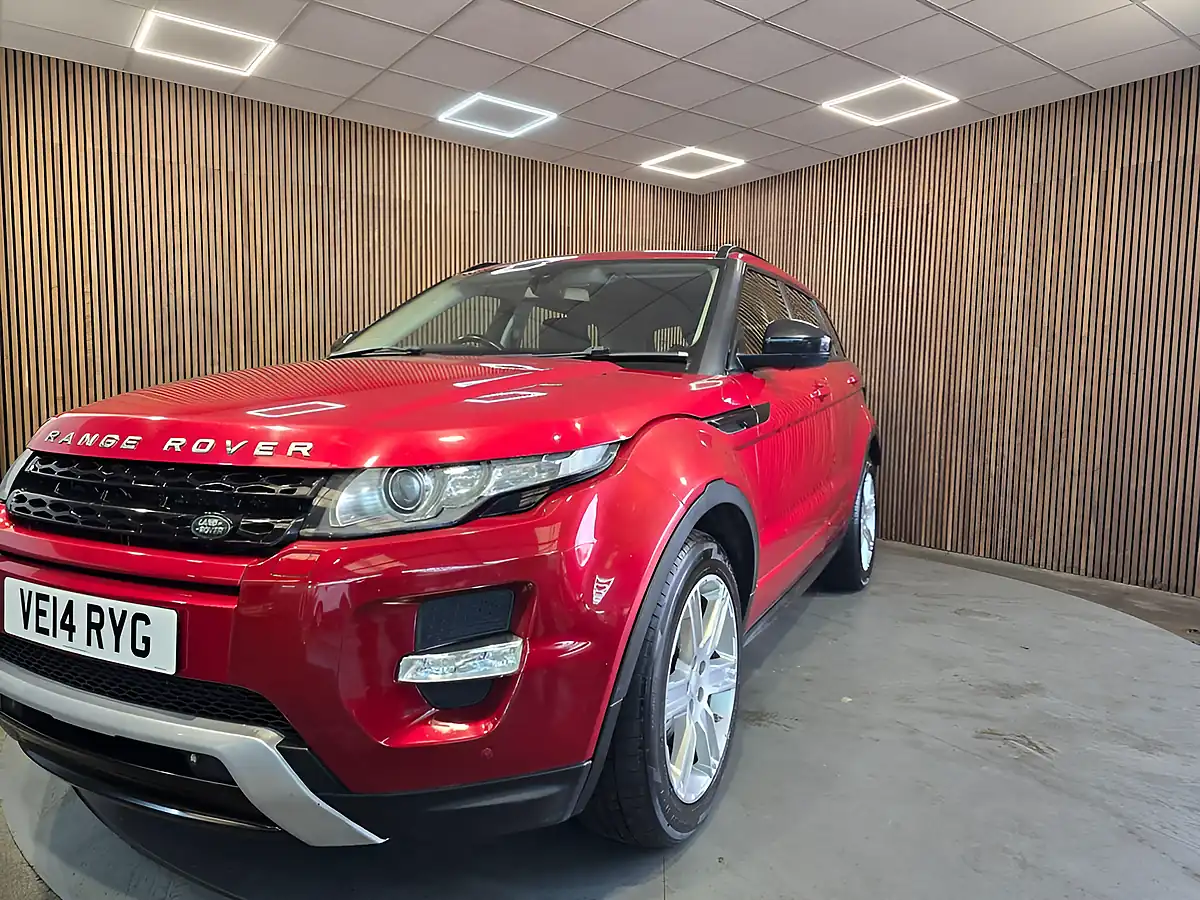 Used 2014 Land Rover Range Rover Evoque Dynamic Red - Interior and Exterior details 3