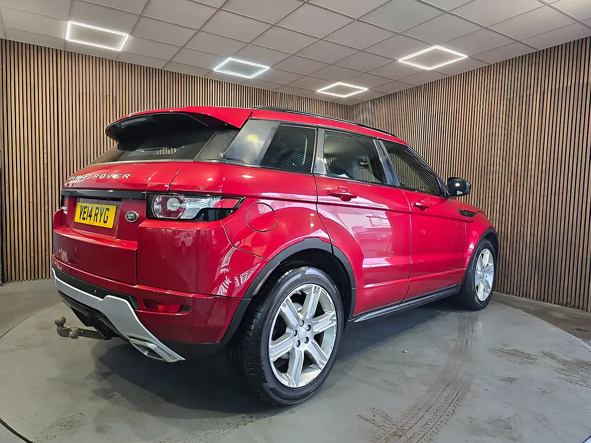 Used 2014 Land Rover Range Rover Evoque Dynamic Red - Interior and Exterior details 8