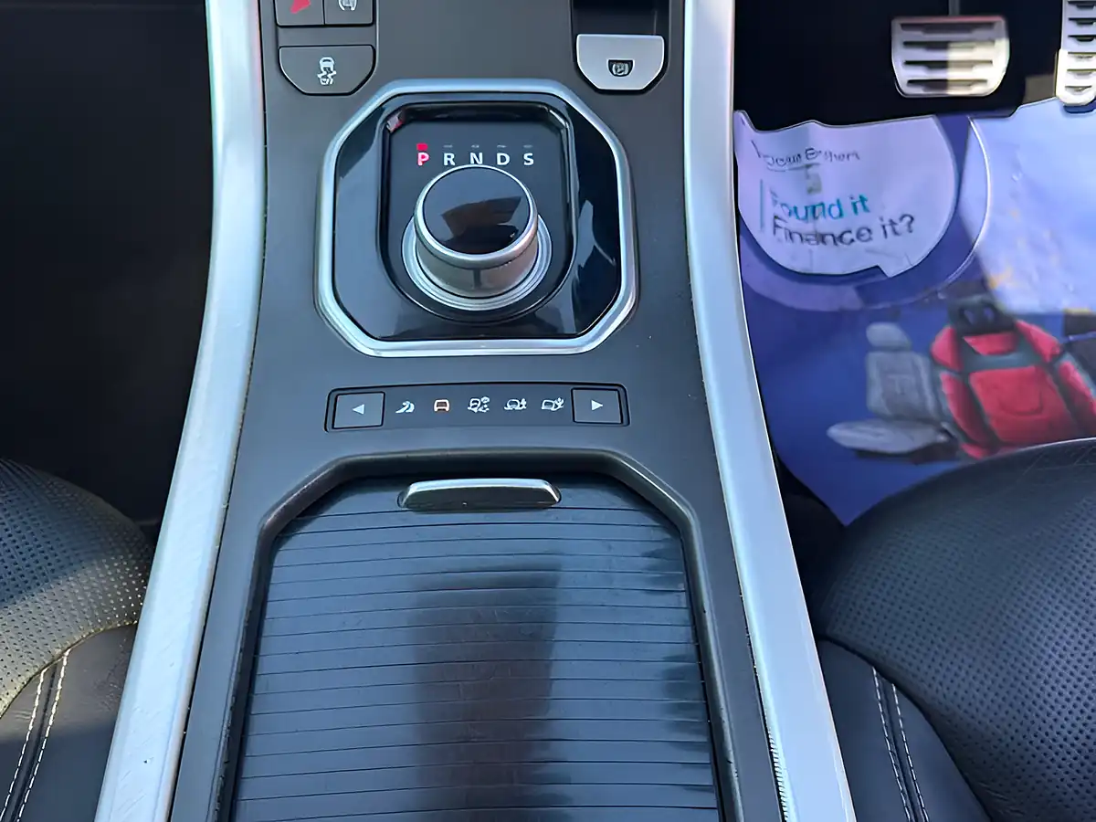 Used 2014 Land Rover Range Rover Evoque Dynamic Santorini Black - Interior and Exterior details 11