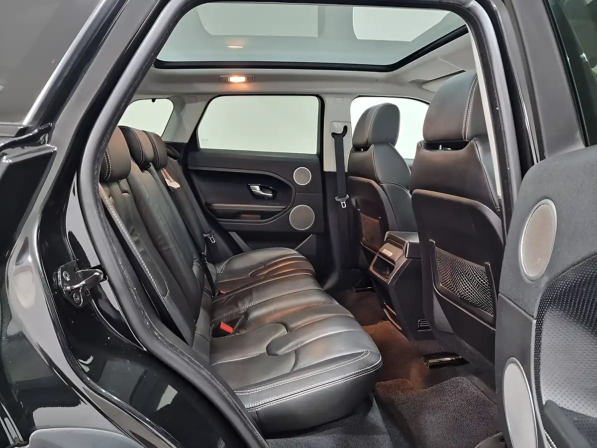 Used 2014 Land Rover Range Rover Evoque Dynamic Santorini Black - Interior and Exterior details 13