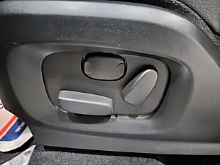Used 2014 Land Rover Range Rover Evoque Dynamic Santorini Black - Interior and Exterior details 20