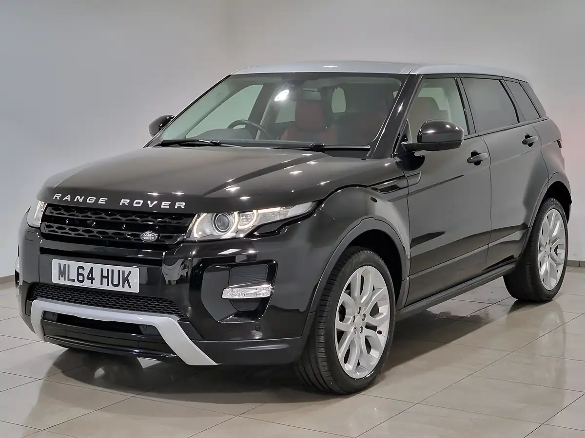 Used 2014 Land Rover Range Rover Evoque Dynamic Santorini Black - Interior and Exterior details 3