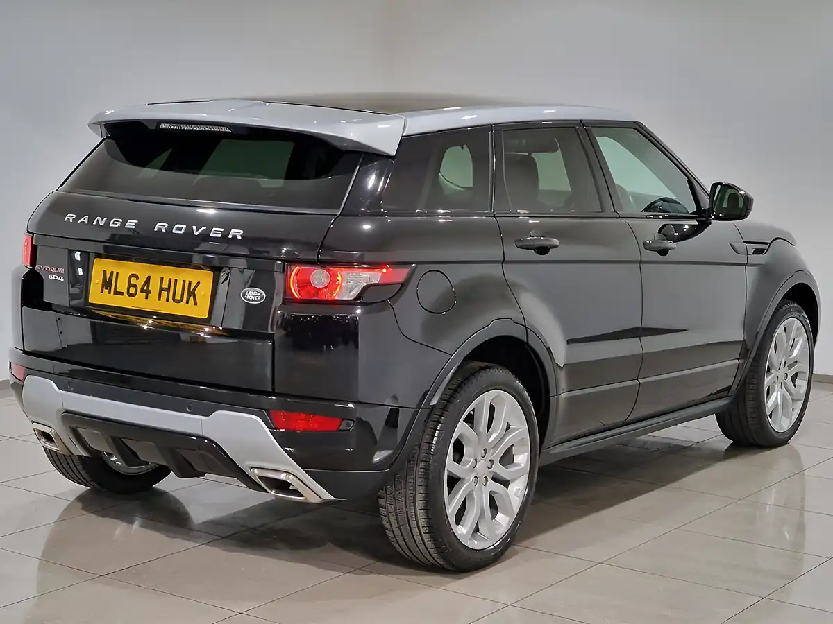 Used 2014 Land Rover Range Rover Evoque Dynamic Santorini Black - Interior and Exterior details 6
