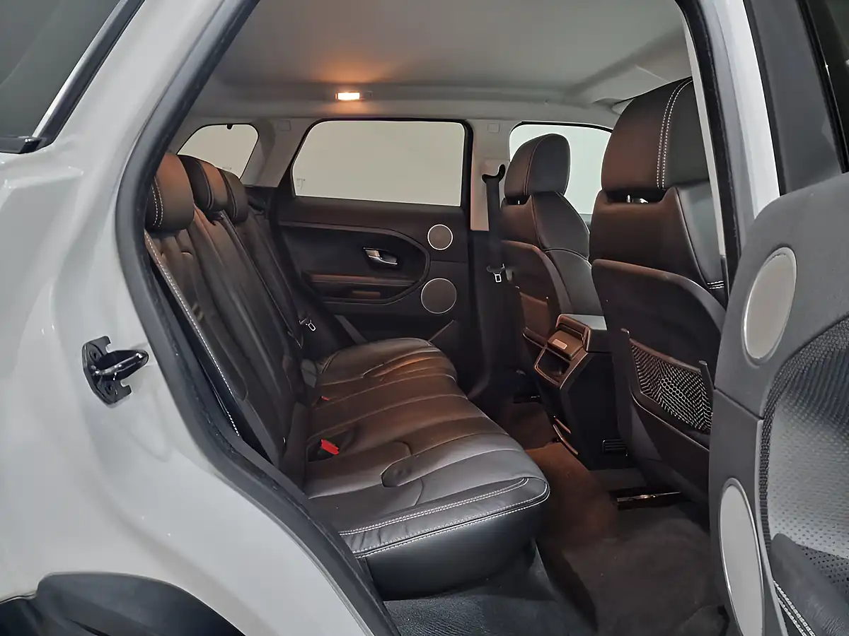Used 2014 Land Rover Range Rover Evoque Dynamic White - Interior and Exterior details 12