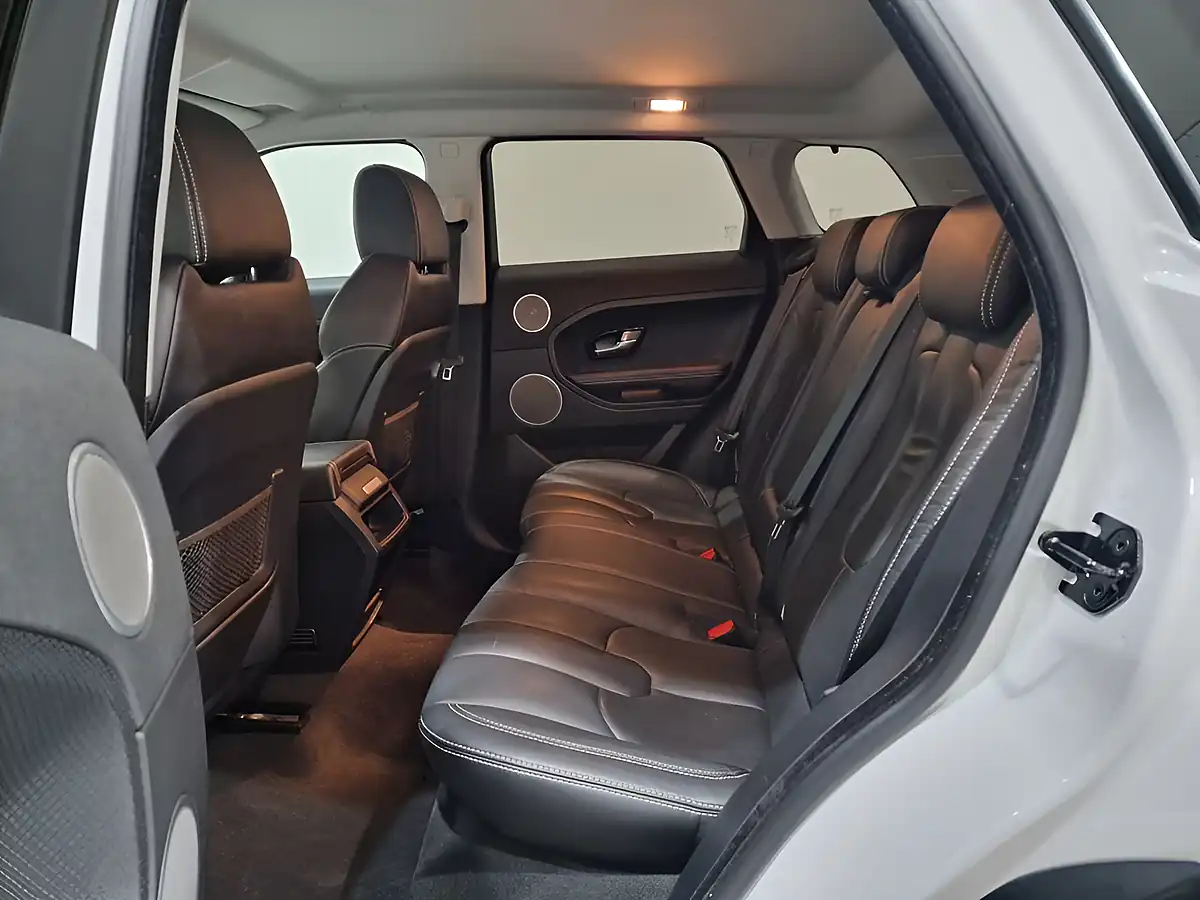 Used 2014 Land Rover Range Rover Evoque Dynamic White - Interior and Exterior details 19