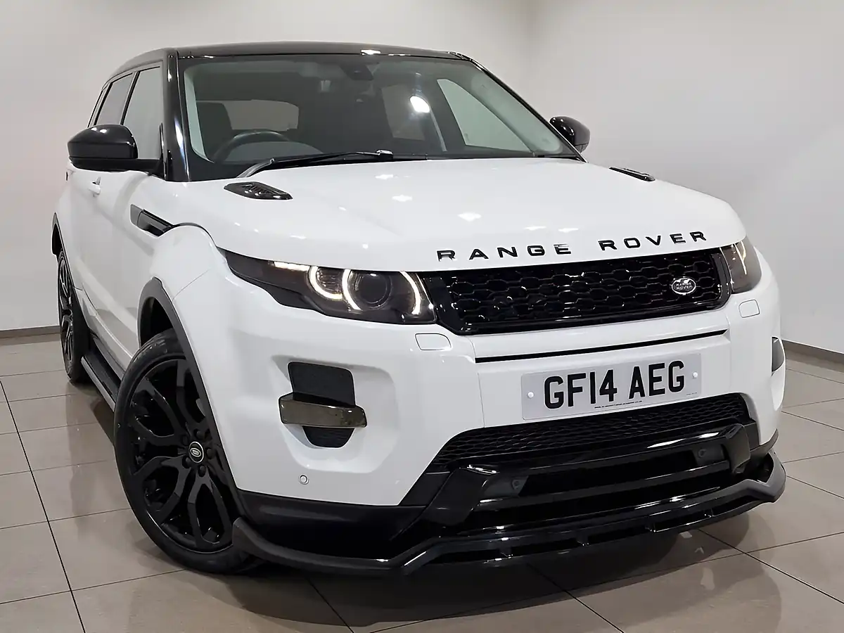 Used 2014 Land Rover Range Rover Evoque Dynamic White - Interior and Exterior details 8