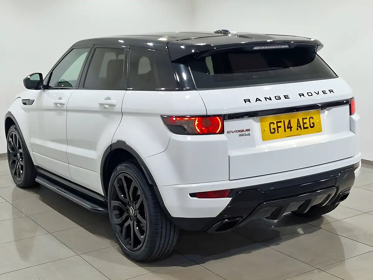 Used 2014 Land Rover Range Rover Evoque Dynamic White - Interior and Exterior details 4