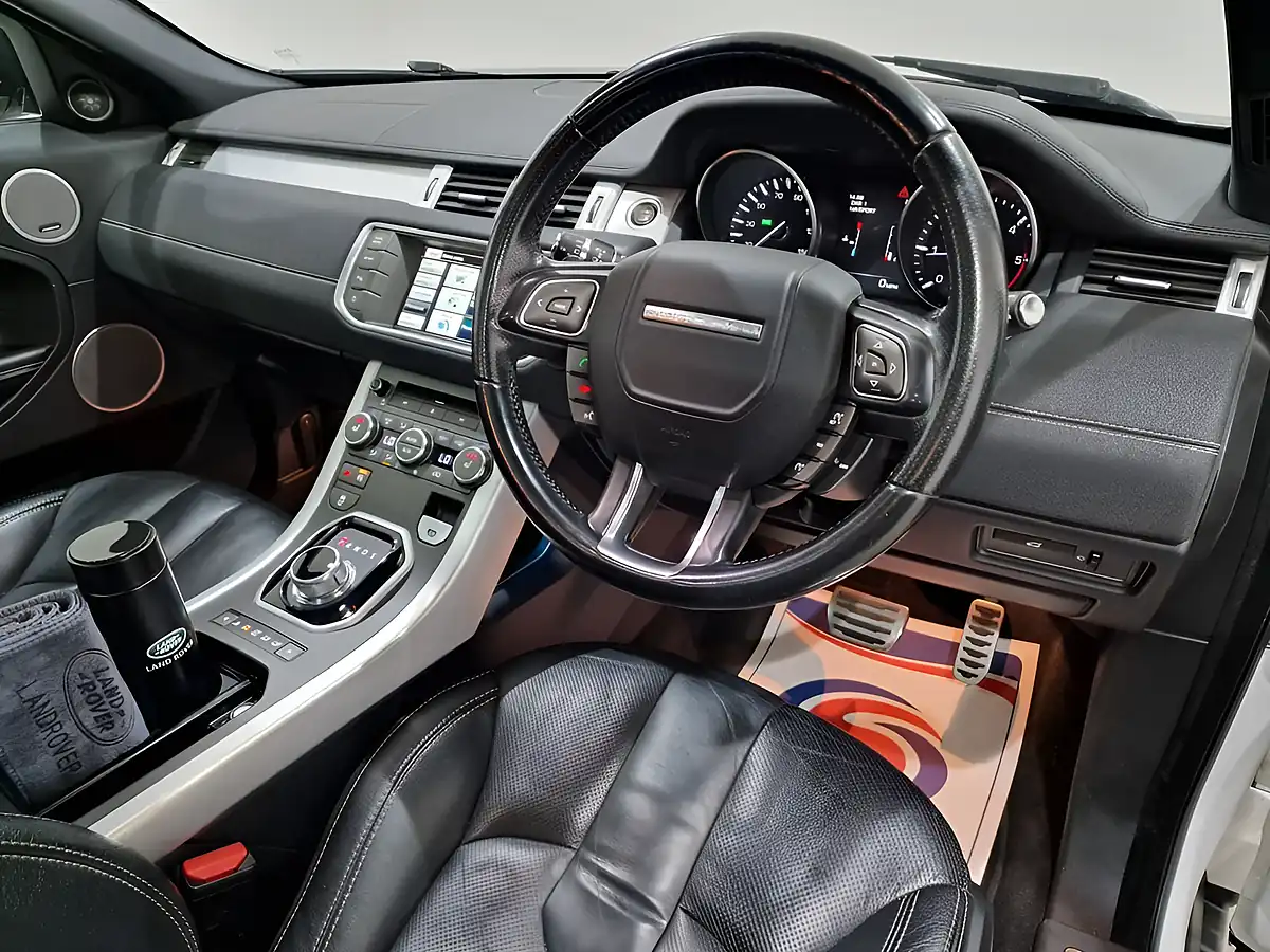 Used 2014 Land Rover Range Rover Evoque Dynamic White - Interior and Exterior details 11