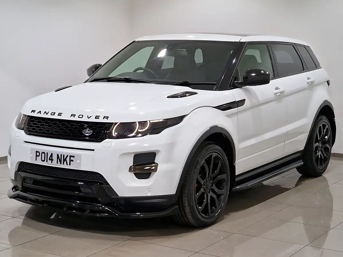 Used 2014 Land Rover Range Rover Evoque Dynamic White - Interior and Exterior details 3