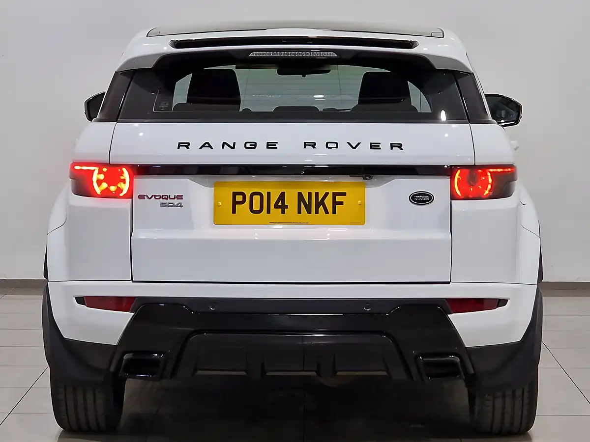 Used 2014 Land Rover Range Rover Evoque Dynamic White - Interior and Exterior details 5