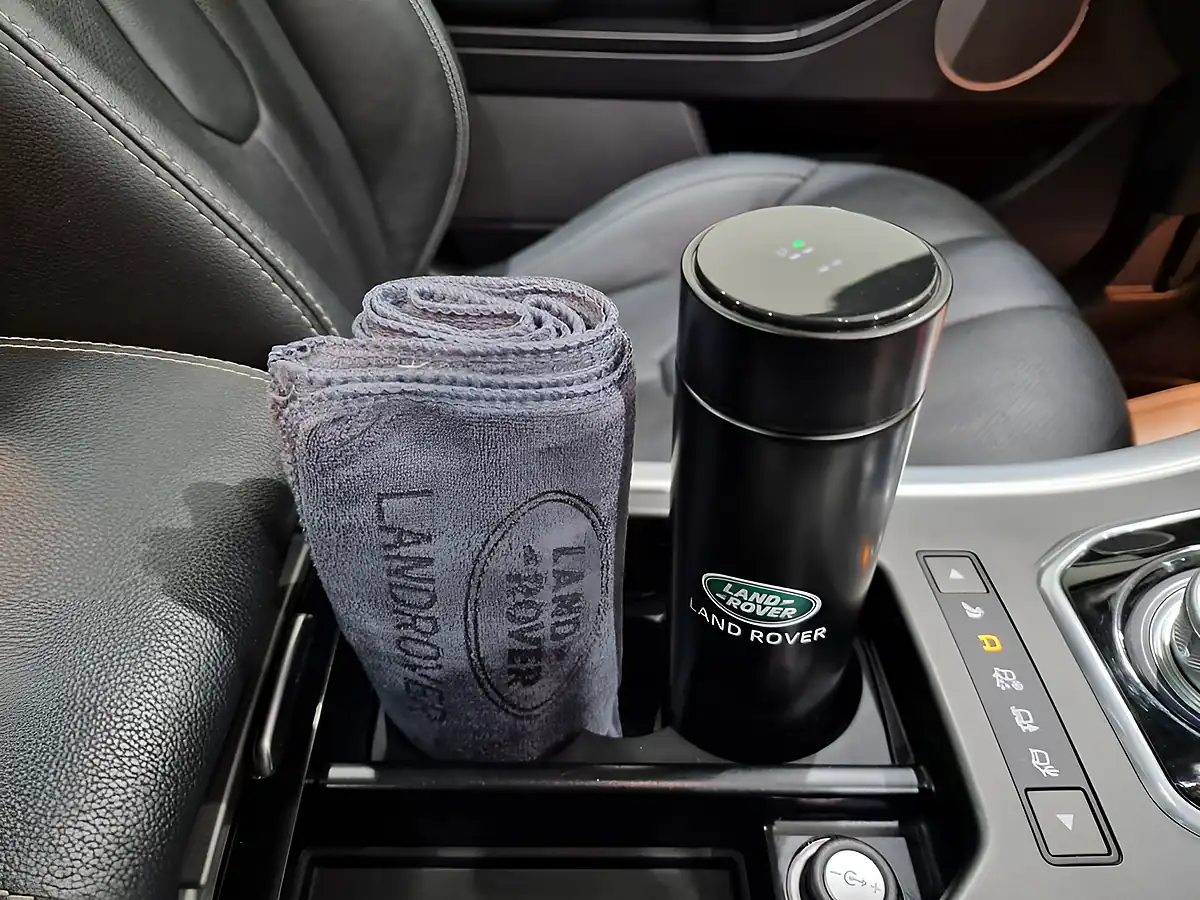 Used 2014 Land Rover Range Rover Evoque Dynamic White - Interior and Exterior details 11