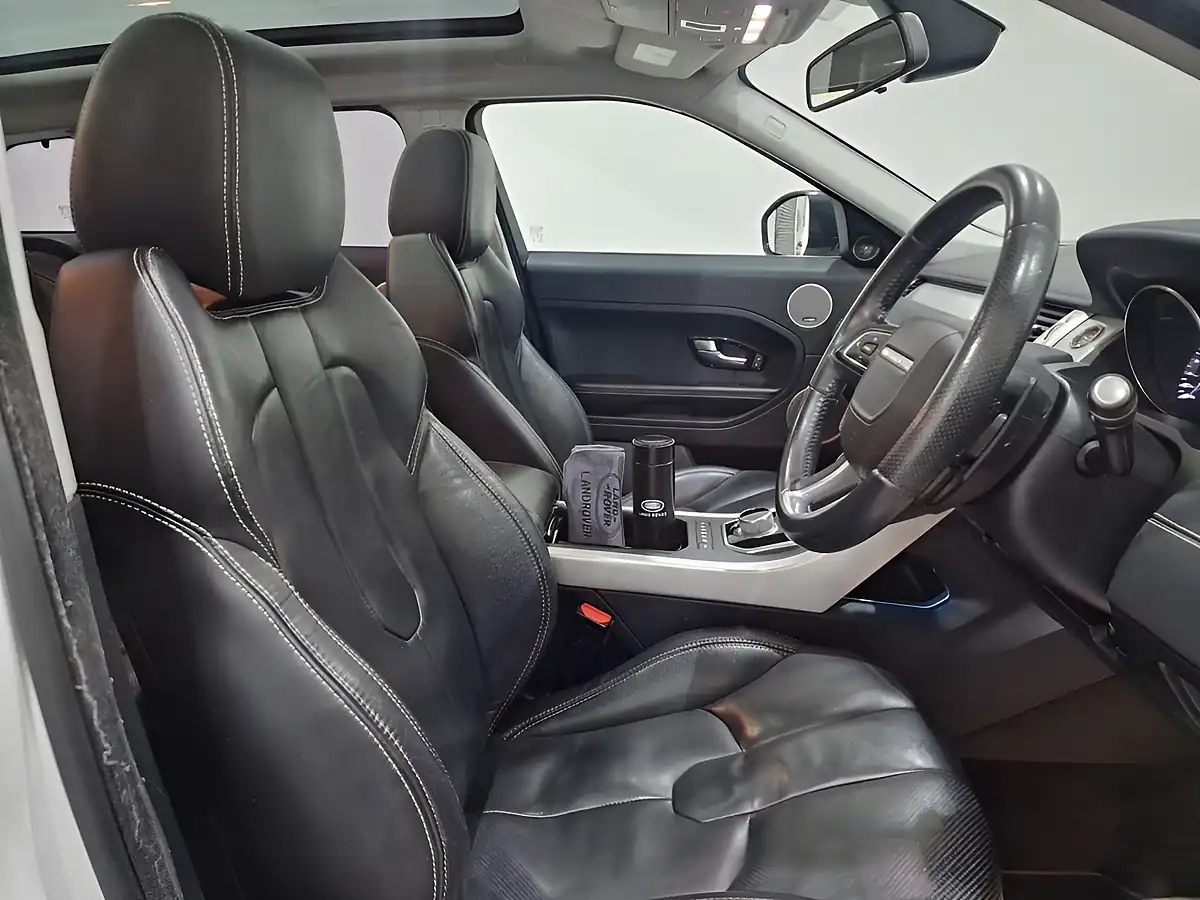 Used 2014 Land Rover Range Rover Evoque Dynamic White - Interior and Exterior details 10