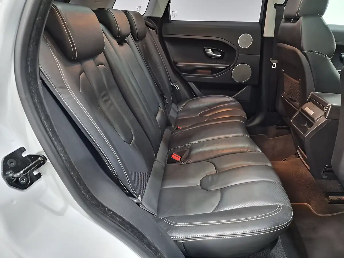 Used 2014 Land Rover Range Rover Evoque Dynamic White - Interior and Exterior details 14