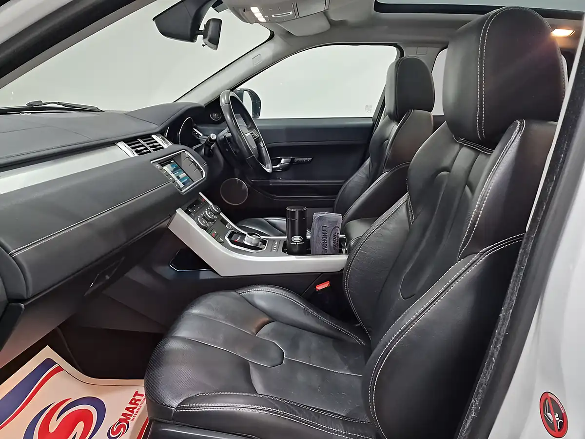 Used 2014 Land Rover Range Rover Evoque Dynamic White - Interior and Exterior details 19