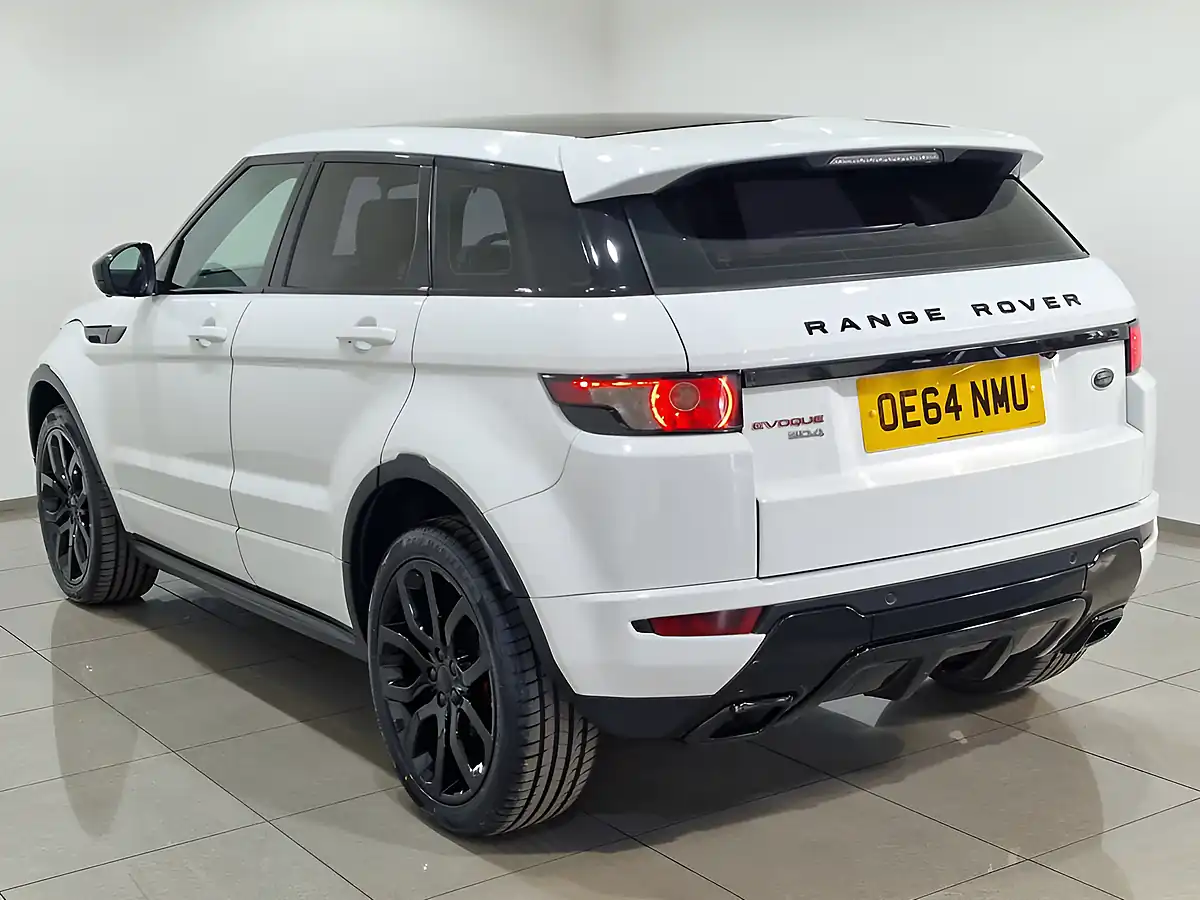 Used 2014 Land Rover Range Rover Evoque Dynamic White - Interior and Exterior details 4