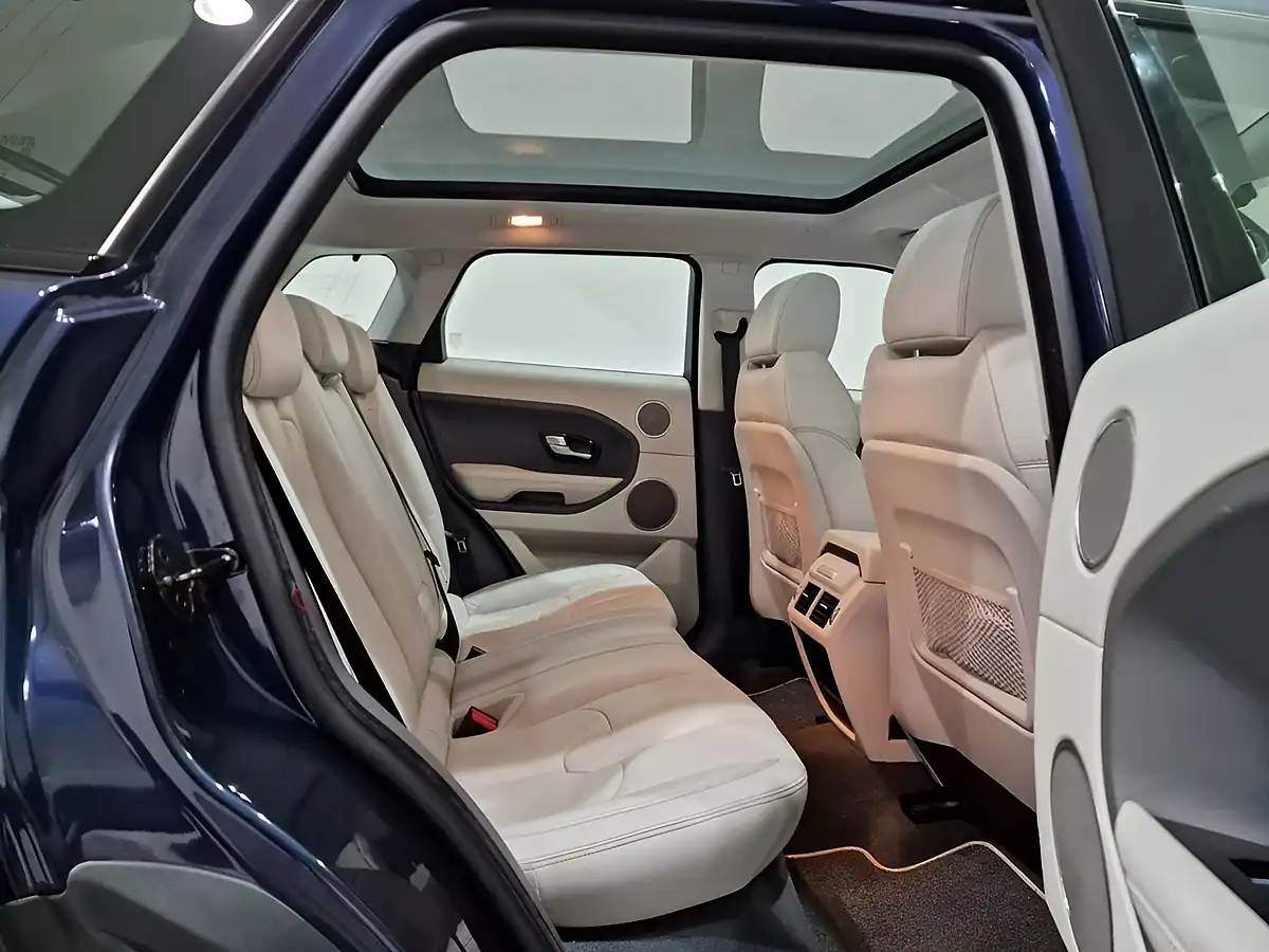 Used 2014 Land Rover Range Rover Evoque Prestige Lux Loire Blue - Interior and Exterior details 12