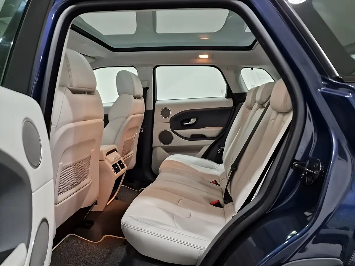 Used 2014 Land Rover Range Rover Evoque Prestige Lux Loire Blue - Interior and Exterior details 19